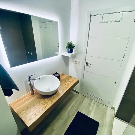 Diseno Y Comodidad En By Apartment *